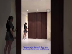 3-створчатая деревянно-алюминиевая дверь