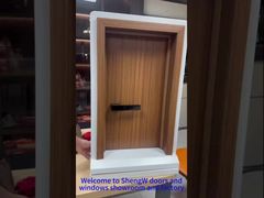 Дверь с отделкой под дерево